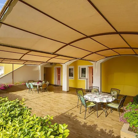 Гостевой дом Justic 3*