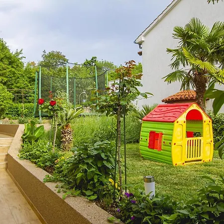 Πανσιόν Justic 3*